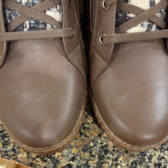 Clarks Collection Leather Ankle Boots Caroline Spice. Size 10 - Picture 8 of 8